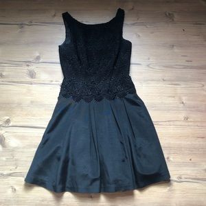 White House Black Market - Guest of Wedding Dress